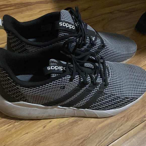 Adidas - Picture 2 of 2